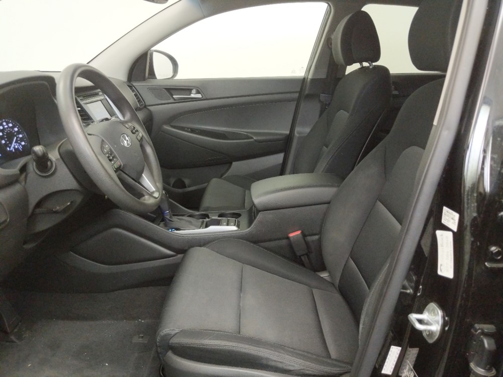 2016 Hyundai Tucson - Driver Front Seat
