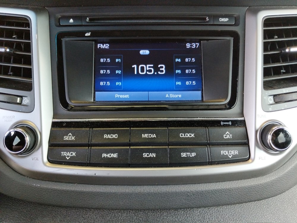 2016 Hyundai Tucson - Stereo Package
