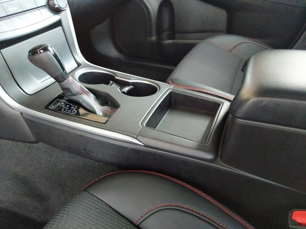 2016 Toyota Camry - Center Console/Cup Holders