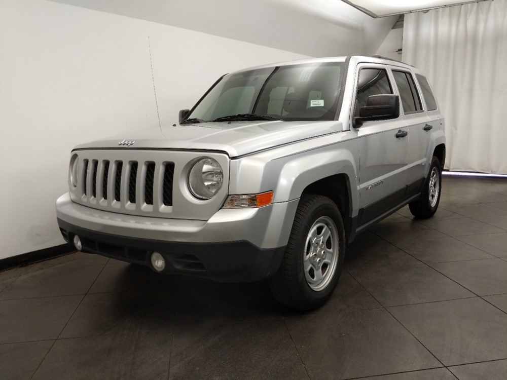 Driver Front Bumper Used 2013 Jeep Patriot Driver Front Bumper