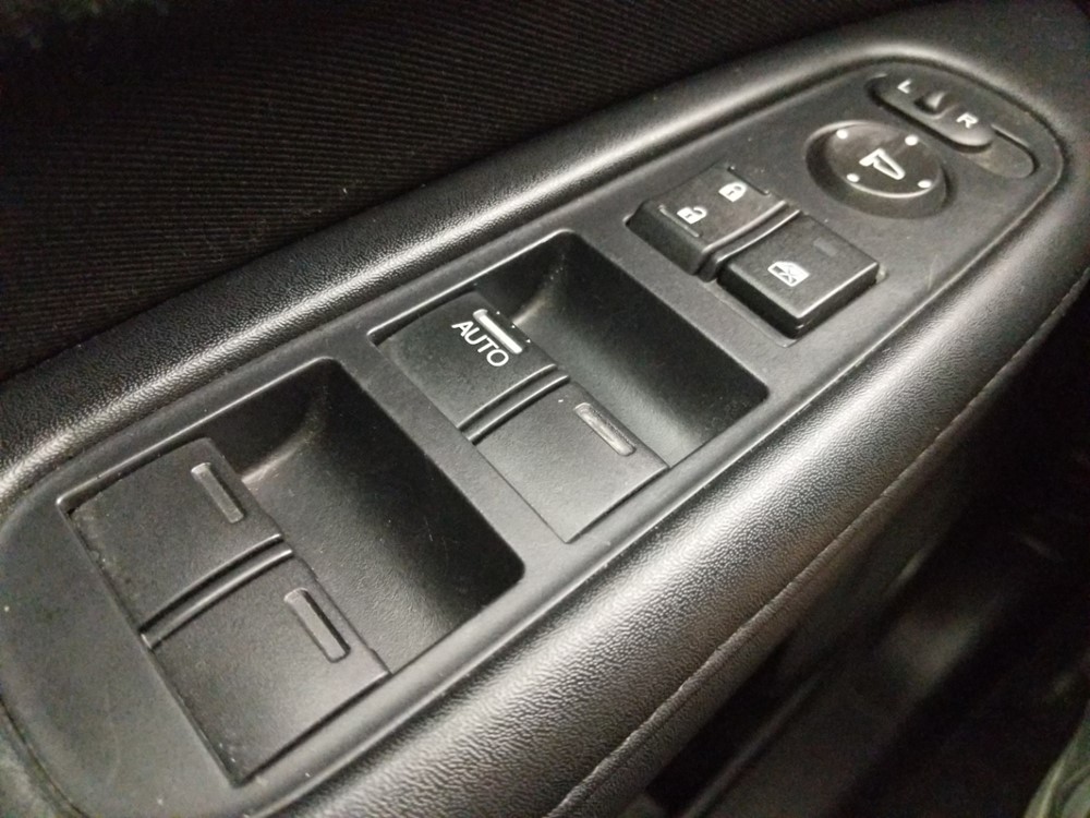 2016 Honda HR-V - Driver Power Windows/Lock Control