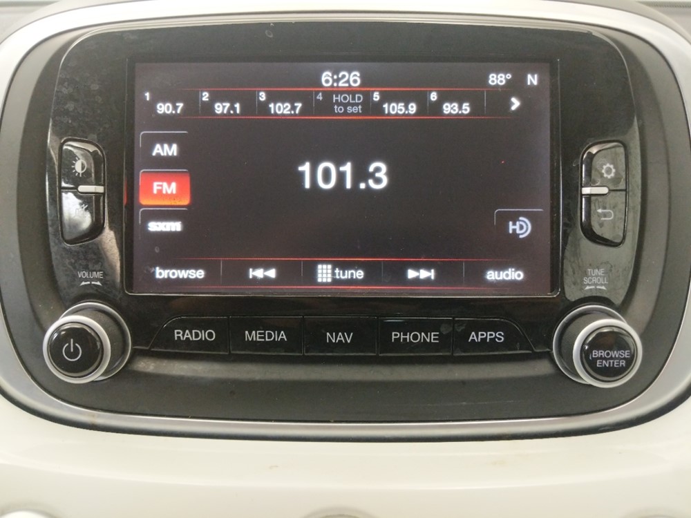 2016 FIAT 500X - Stereo Package