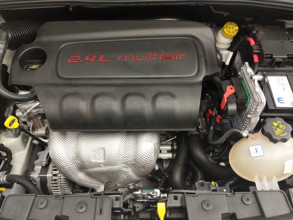 2016 FIAT 500X - Engine