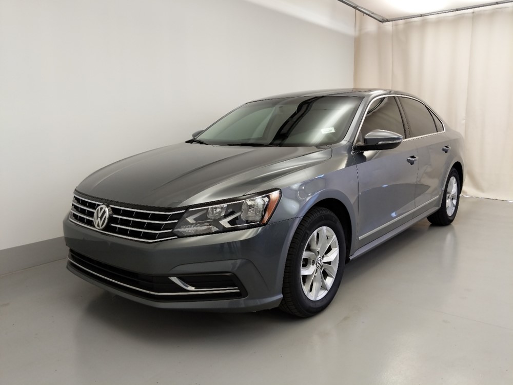 Used 2017 Volkswagen Passat Driver Front Bumper