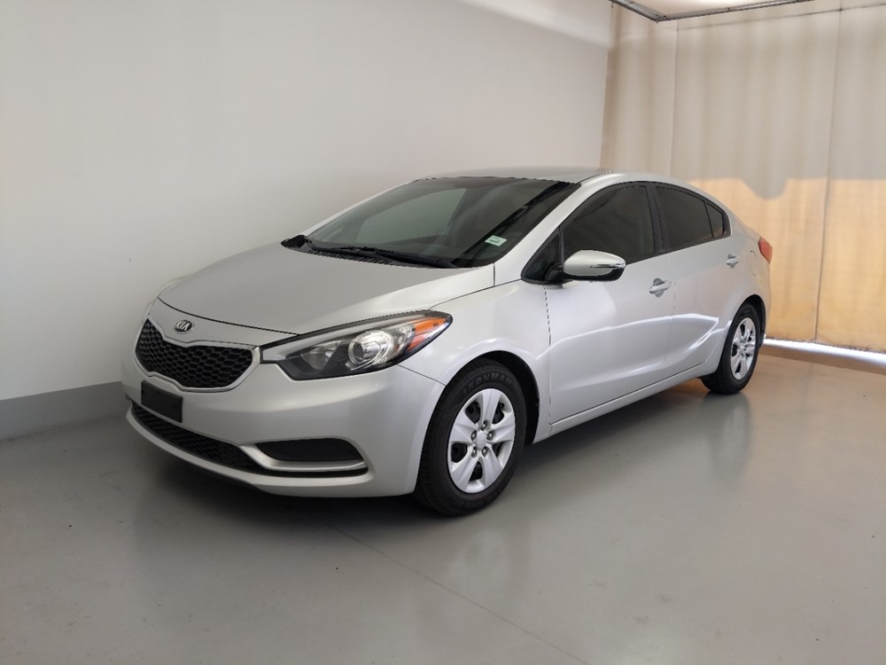 Used 2016 Kia Forte Driver Front Bumper