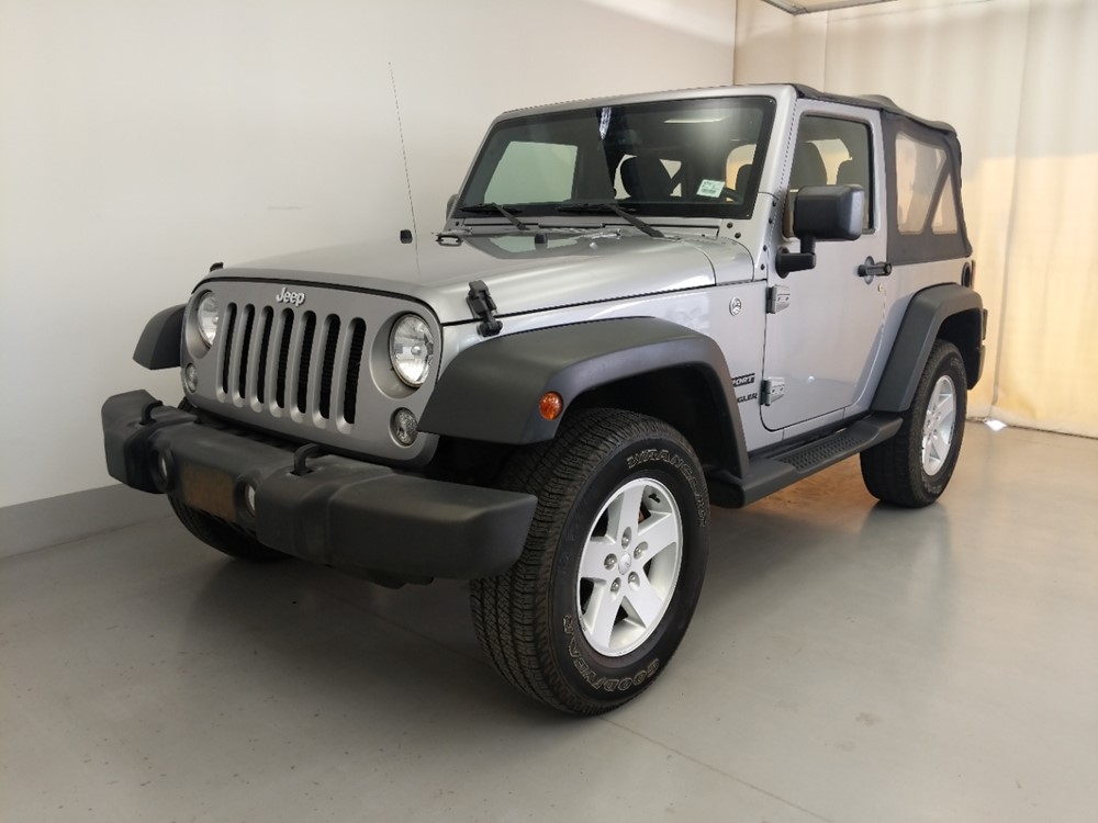 Used 2017 Jeep Wrangler Driver Front Bumper