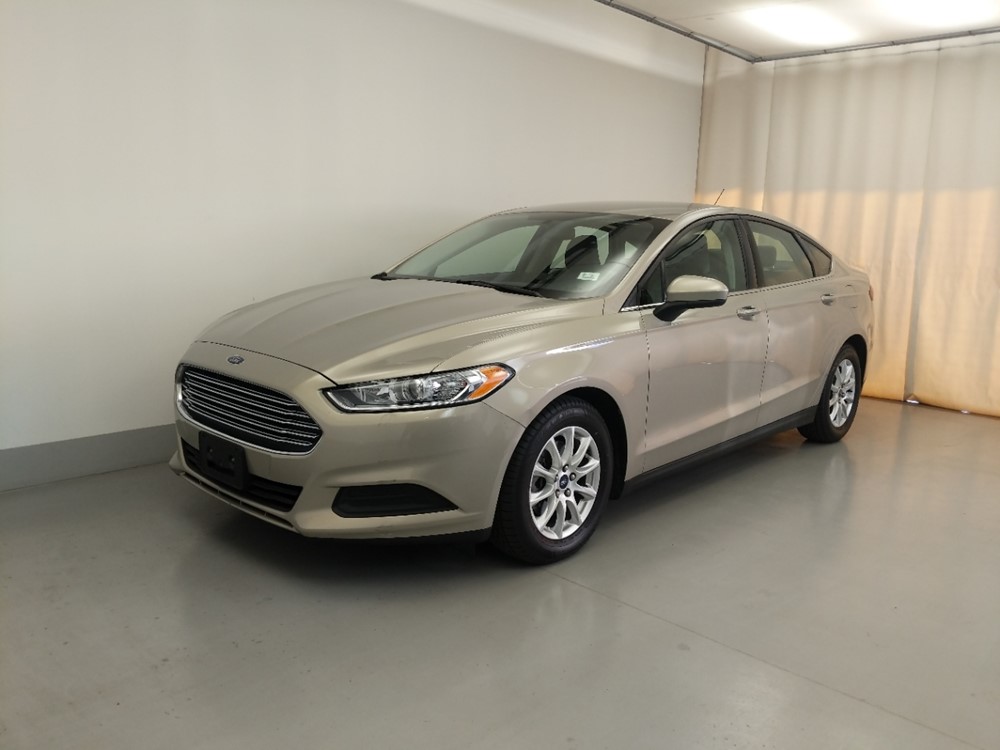 Used 2016 Ford Fusion Driver Front Bumper