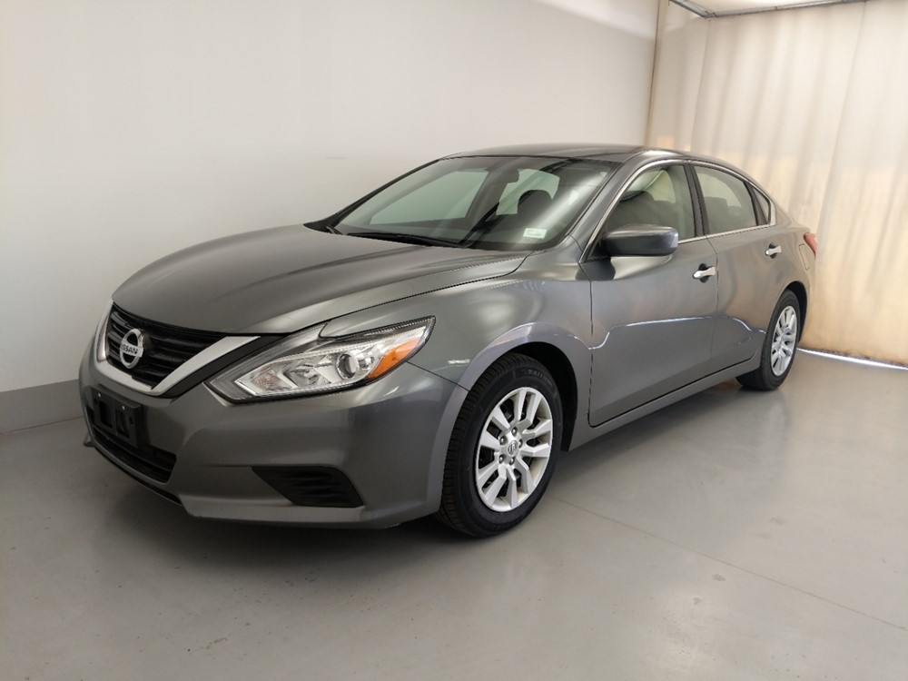 Used 2017 Nissan Altima Driver Front Bumper