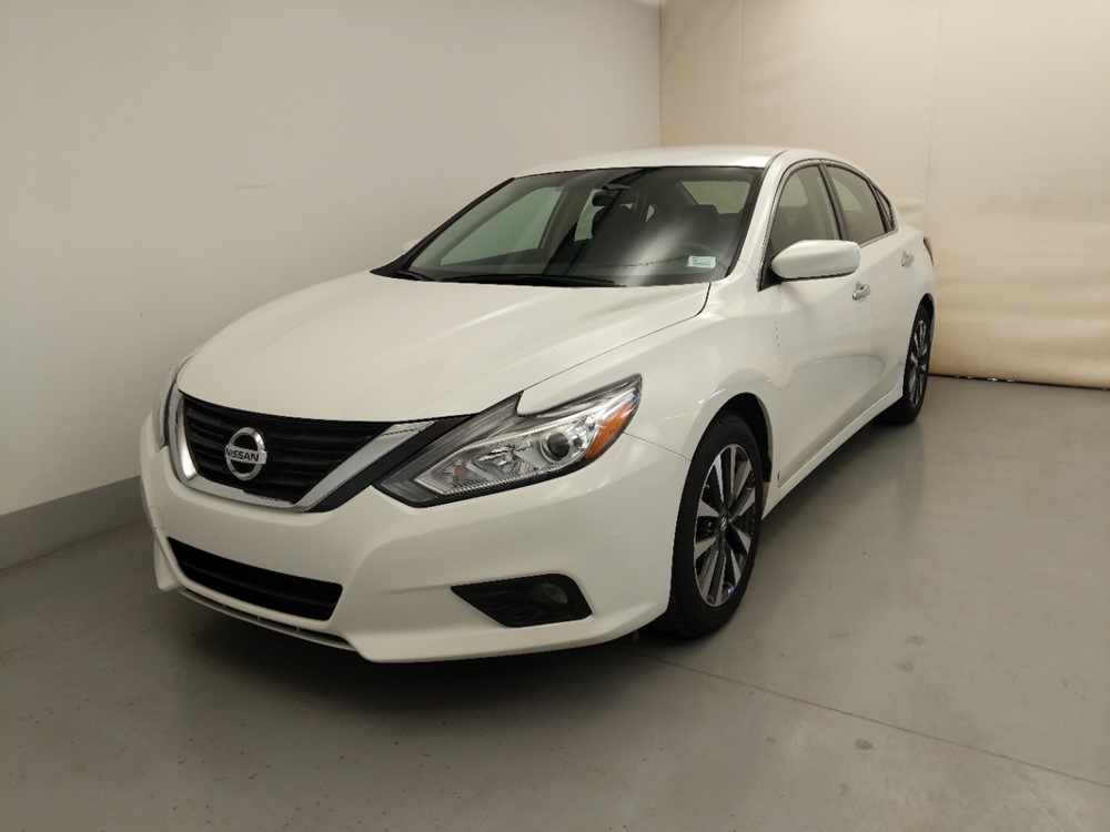 Used 2018 Nissan Altima Driver Front Bumper