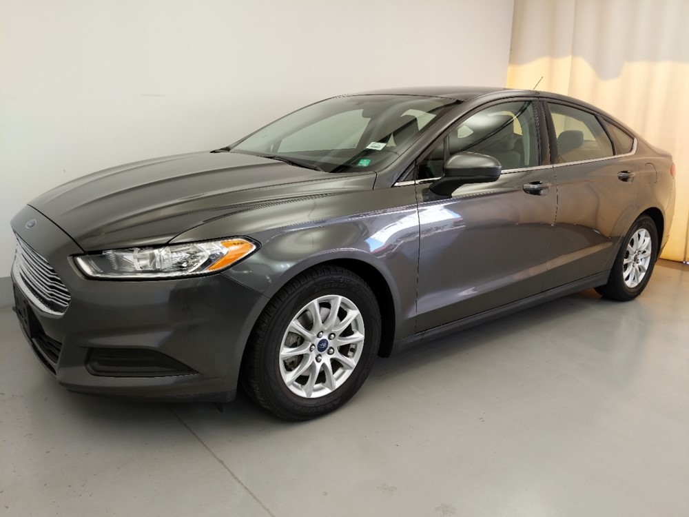 Used 2016 Ford Fusion Driver Front Bumper