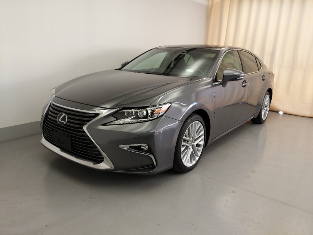 Used 2016 Lexus ES 350 Driver Front Bumper