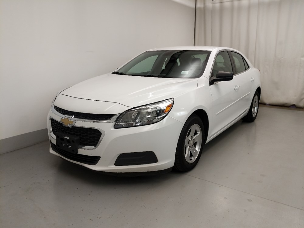 Used 2016 Chevrolet Malibu Driver Front Bumper