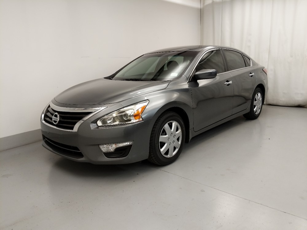 Used 2015 Nissan Altima Driver Front Bumper