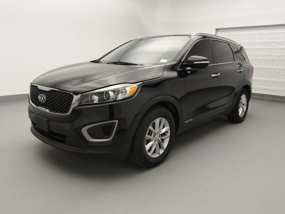 Used 2016 Kia Sorento Driver Front Bumper