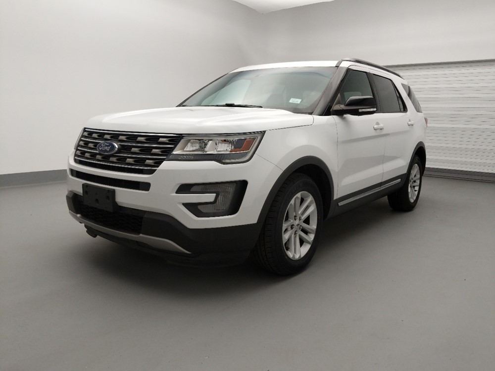 Used 2017 Ford Explorer Driver Front Bumper