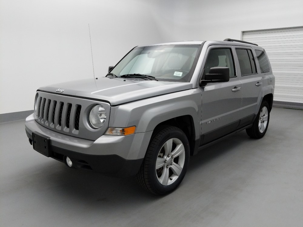 Used 2017 Jeep Patriot Driver Front Bumper