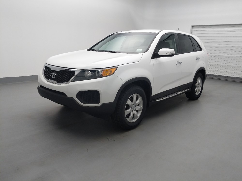 Used 2013 Kia Sorento Driver Front Bumper