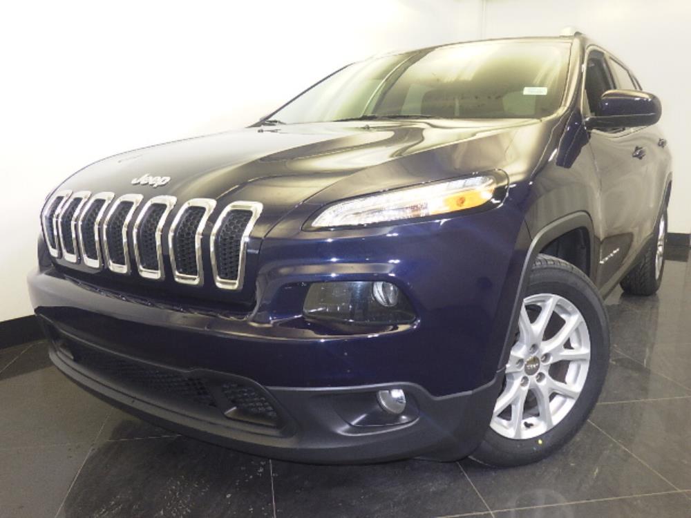 2016 Jeep Cherokee - Driver Front Bumper