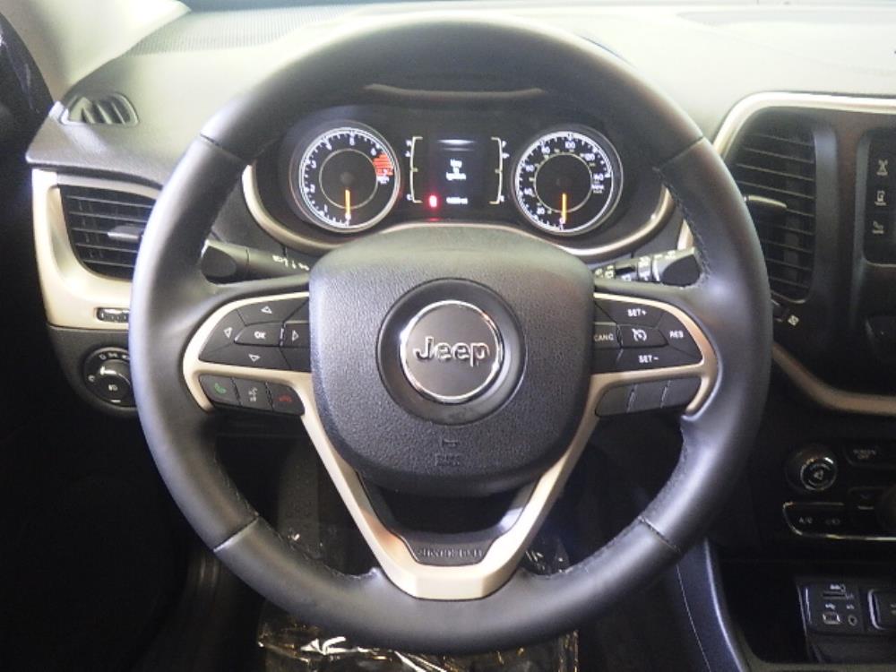 2016 Jeep Cherokee - Driver Dash