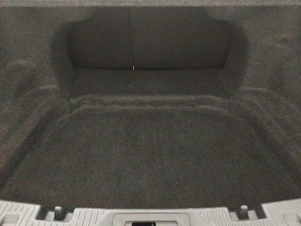 2017 Ford Taurus - Trunk