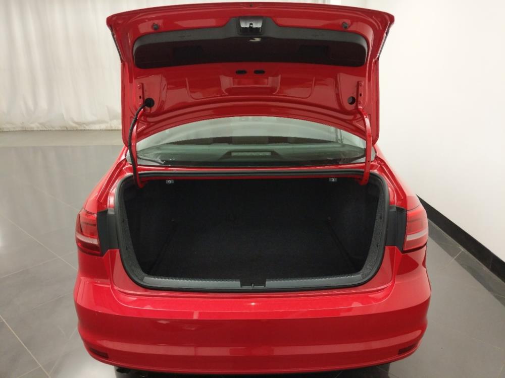 2015 Volkswagen Jetta - Trunk