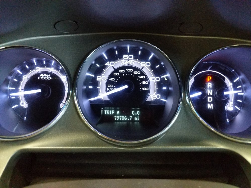 2012 Lincoln MKZ - Odometer Close Up