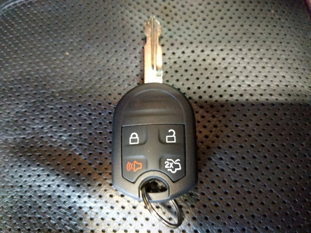 2012 Lincoln MKZ - Keys