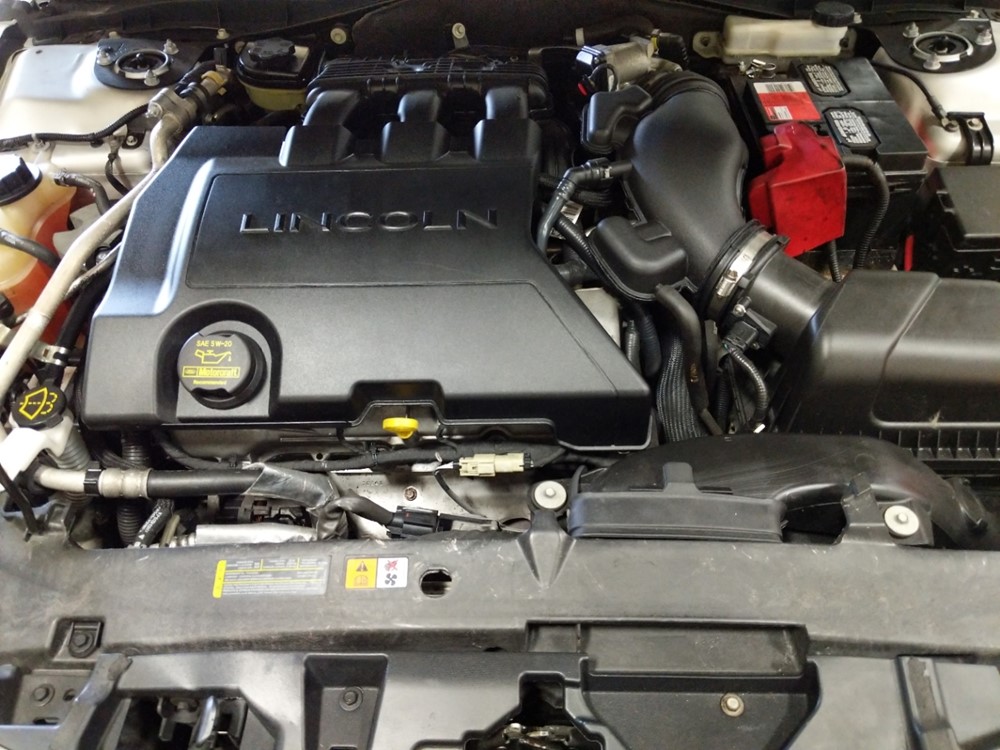 2012 Lincoln MKZ - Engine