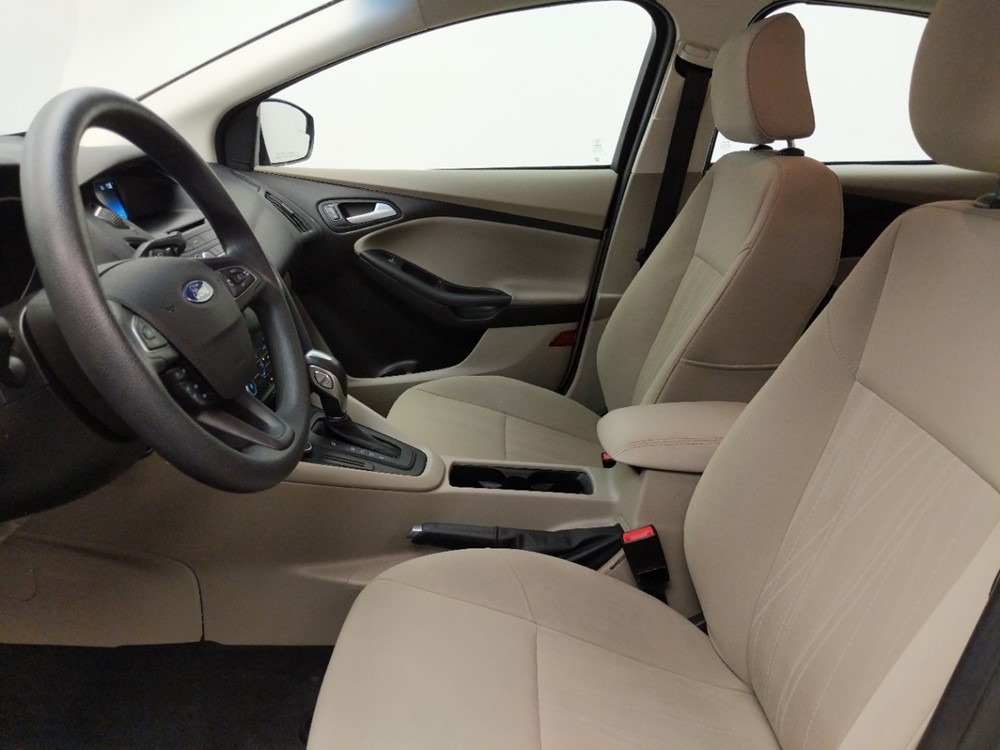 2016 Ford Focus - Driver Front Seat