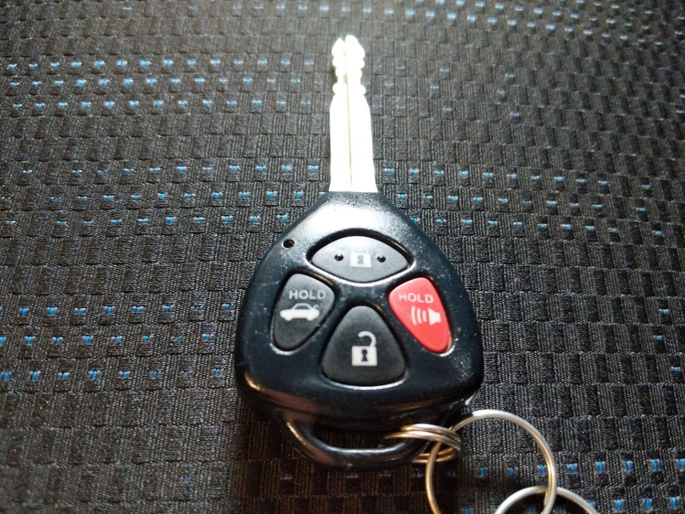 2013 Toyota Corolla - Keys