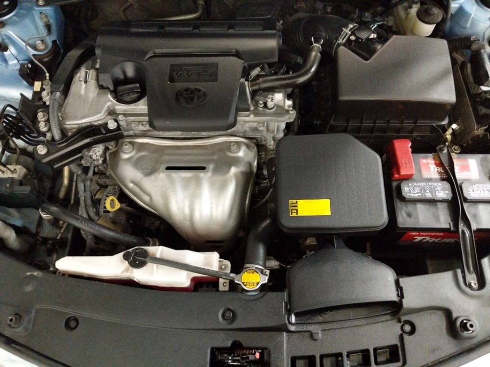 2012 Toyota Camry - Engine