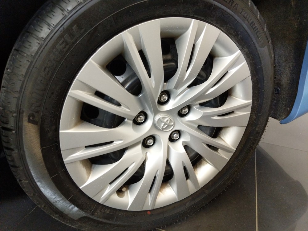 2012 Toyota Camry - Wheel