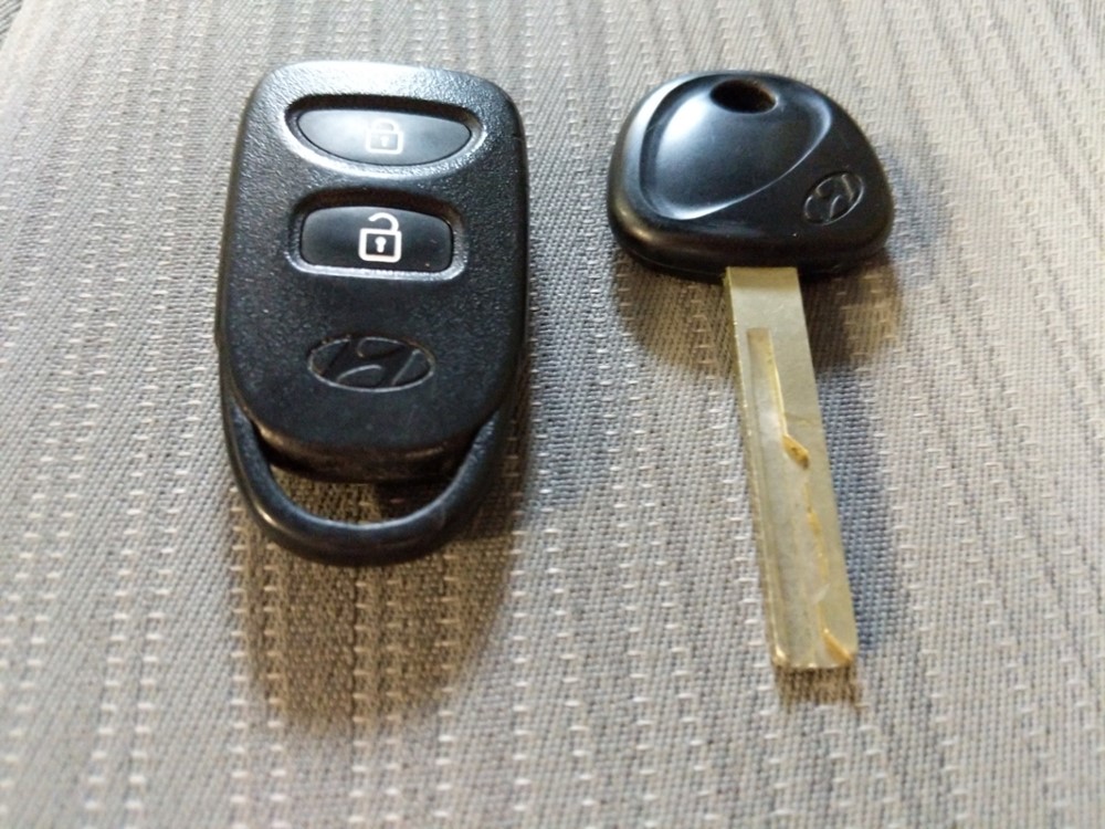 2017 Hyundai Accent - Keys
