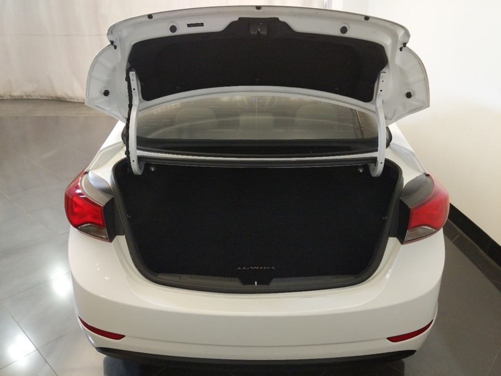 2015 Hyundai Elantra - Trunk