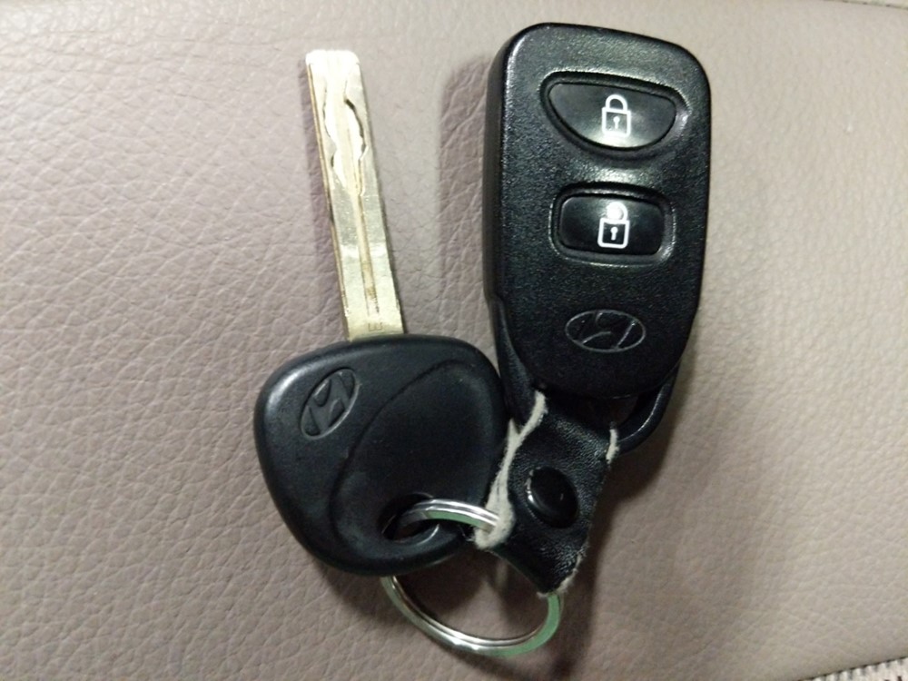2014 Hyundai Tucson - Keys