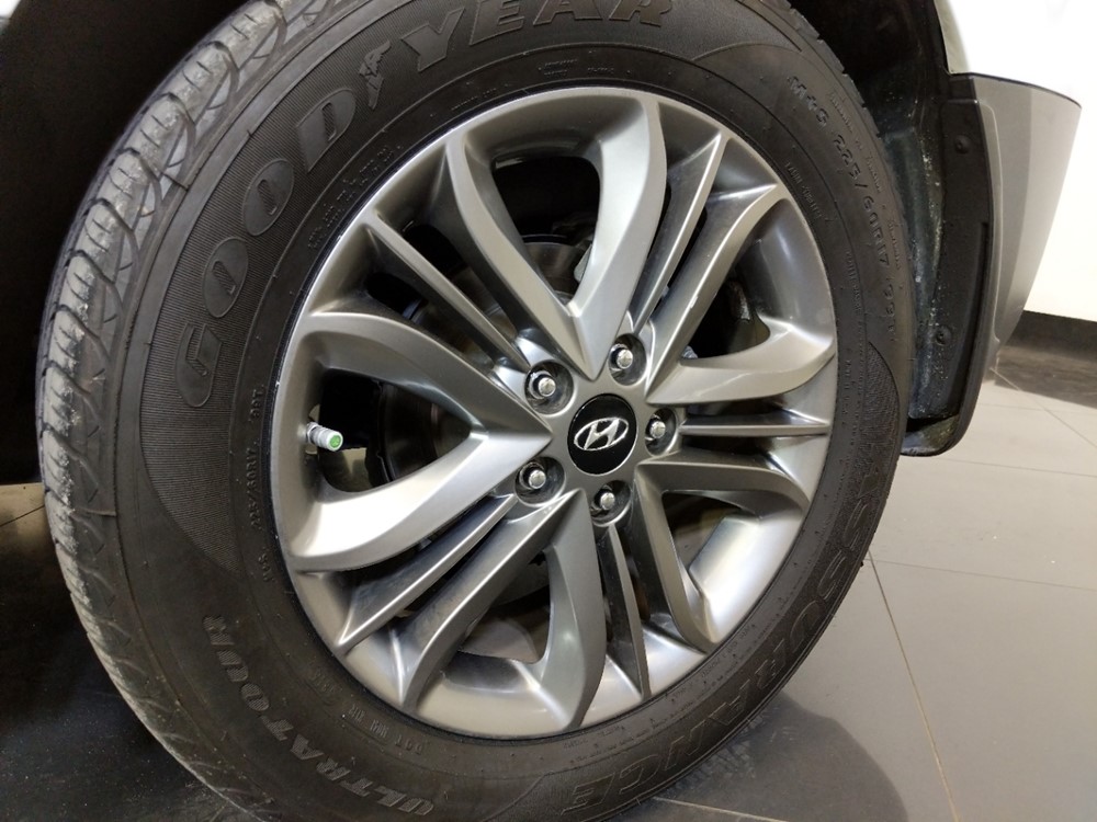 2014 Hyundai Tucson - Wheel