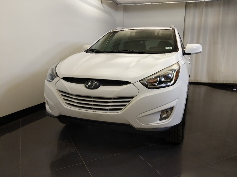 2014 Hyundai Tucson - Driver Front Hood