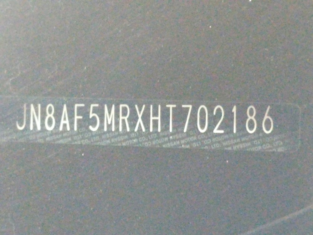 2017 Nissan JUKE - VIN Plate