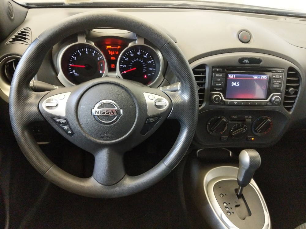 2017 Nissan JUKE - Driver Dash