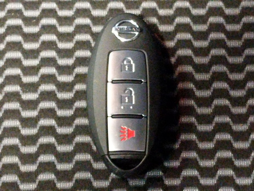 2017 Nissan JUKE - Keys
