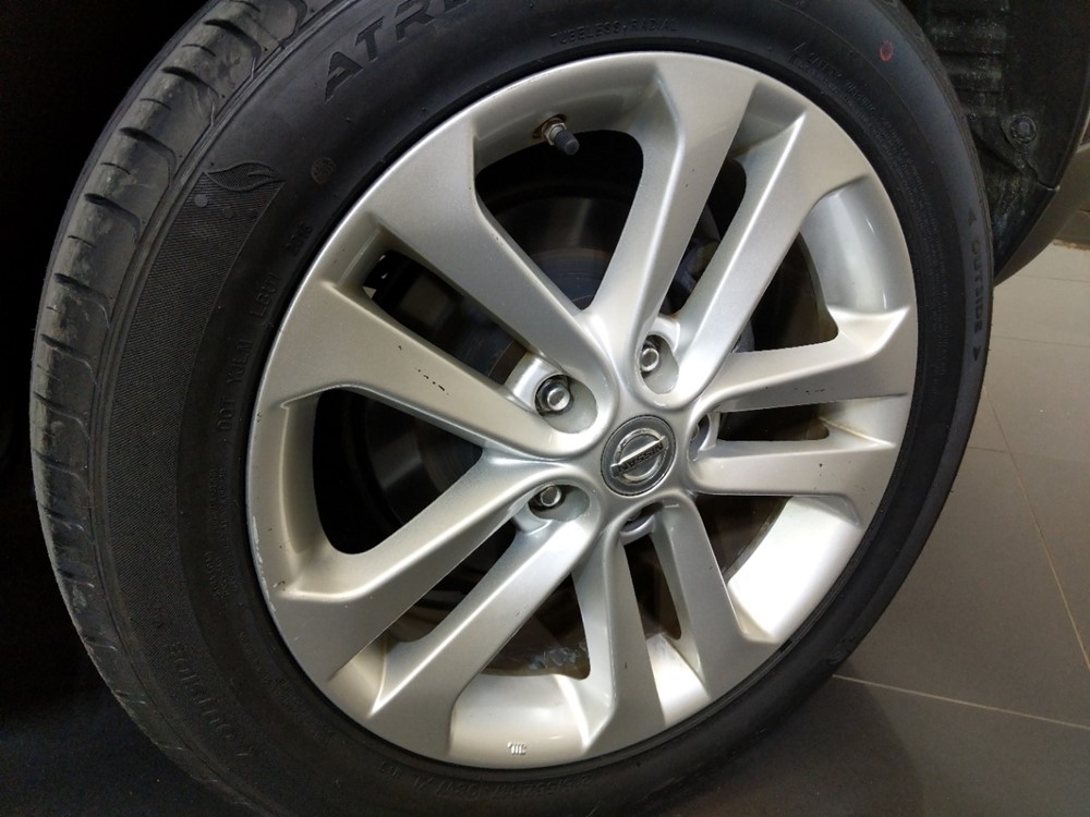 2017 Nissan JUKE - Wheel