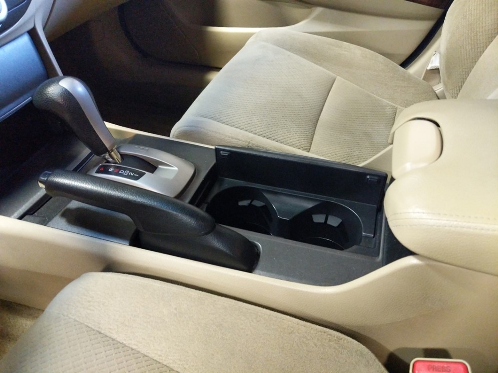 2012 Honda Accord - Center Console/Cup Holders