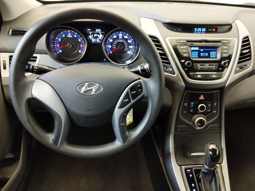 2016 Hyundai Elantra - Driver Dash