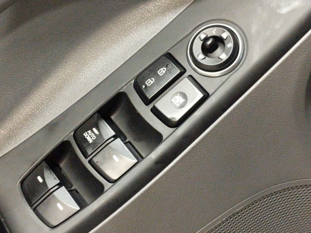 2016 Hyundai Elantra - Driver Power Windows/Lock Control