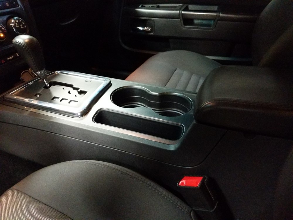 2013 Dodge Challenger - Center Console/Cup Holders