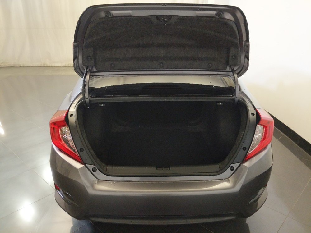 2016 Honda Civic - Trunk