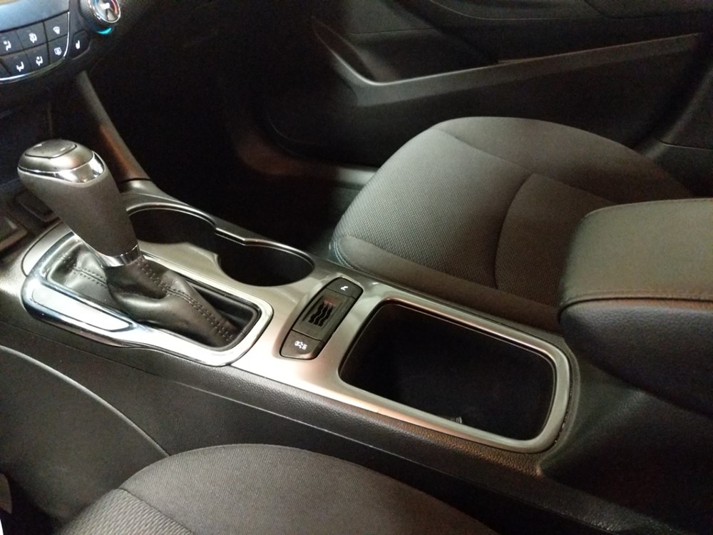 2016 Chevrolet Cruze - Center Console/Cup Holders