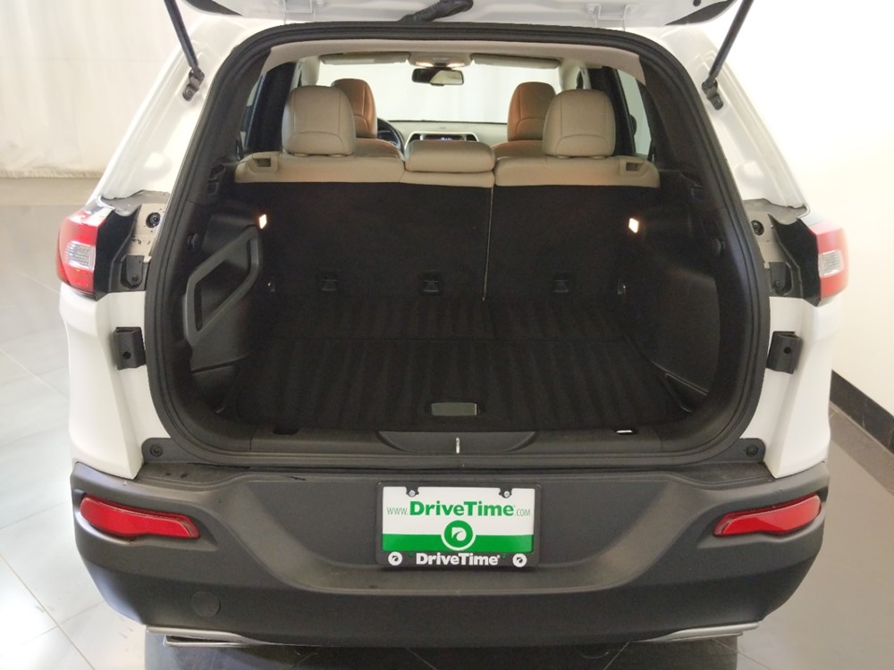 2015 Jeep Cherokee - Trunk