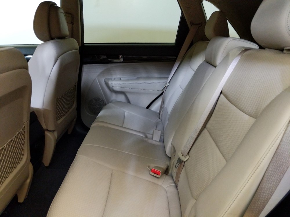 2012 Kia Sorento - Driver Rear Seat