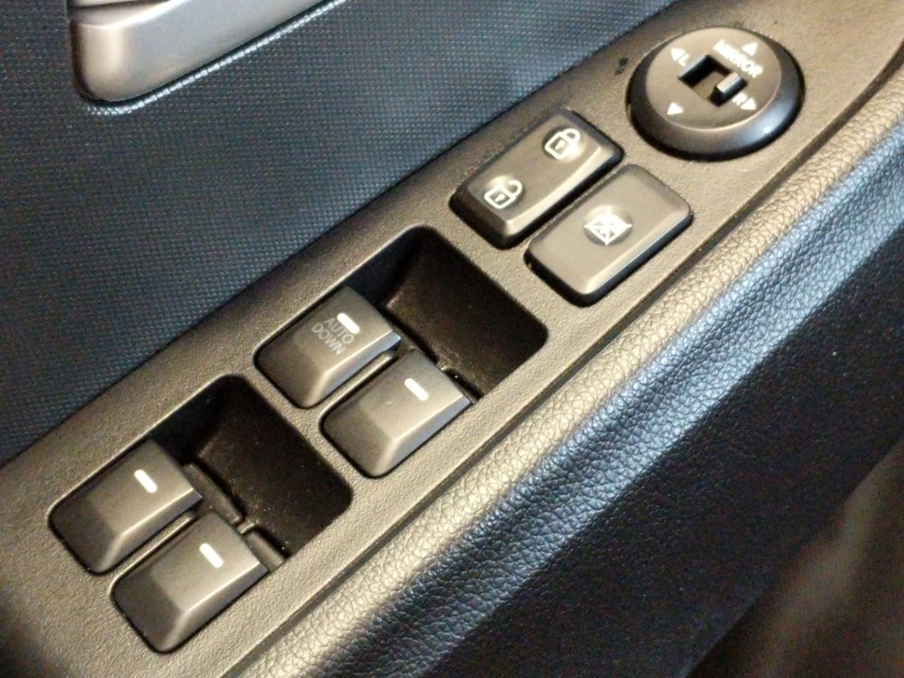 2012 Kia Sportage - Driver Power Windows/Lock Control